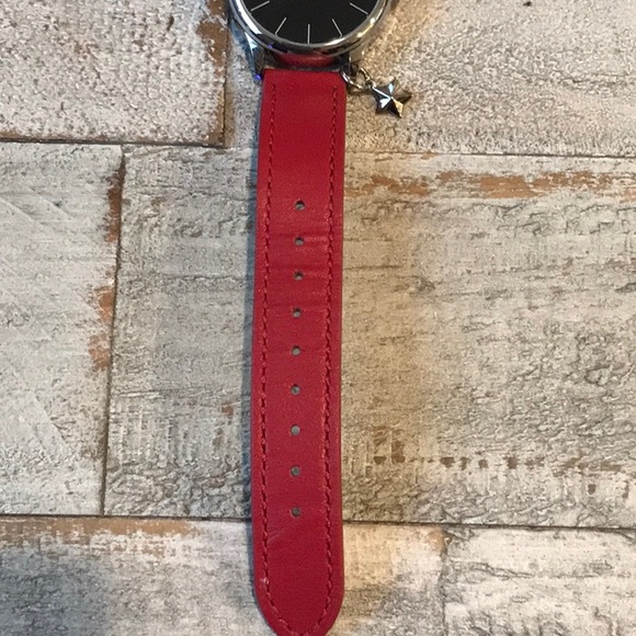 Coach watch with charm - Picture 3 of 8